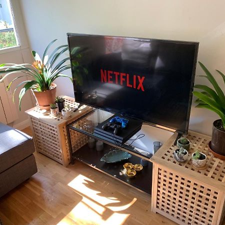 Апартаменты Garden Beautiful Cozy Flat , Recent Decorated. Лондон Экстерьер фото