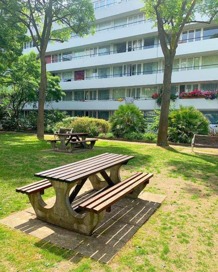 Апартаменты Garden Beautiful Cozy Flat , Recent Decorated. Лондон Экстерьер фото