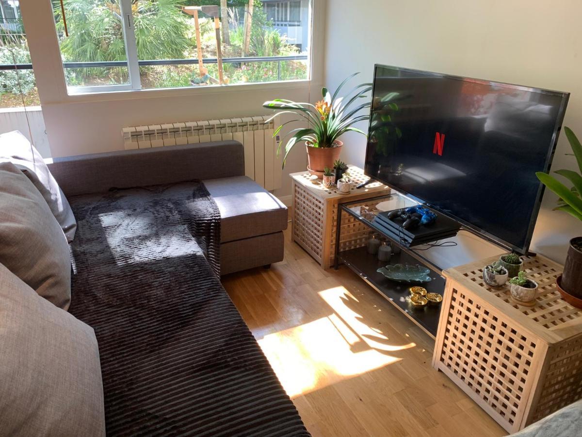 Апартаменты Garden Beautiful Cozy Flat , Recent Decorated. Лондон Экстерьер фото